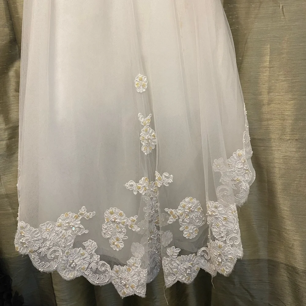 Elegant White Girls Bridal  Ceremony Dress Sz 2 - Picture 6 of 11